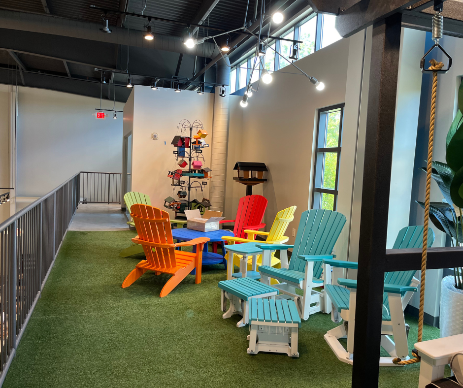 DutchCrafters Amish Furniture Showroom COUCH