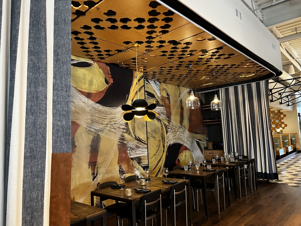 Foundation Social Eatery COUCH